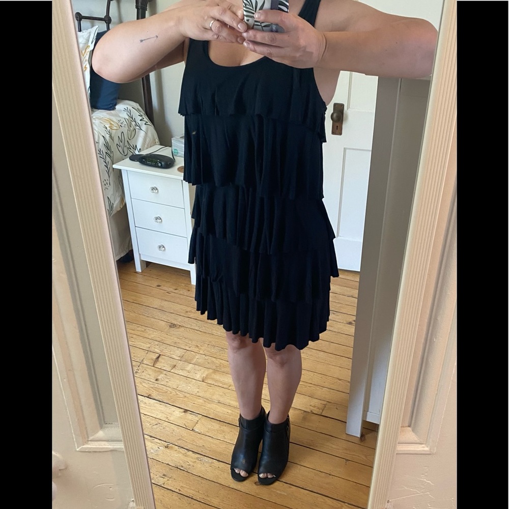 Boogie-woogie ruffled black dress. Size medium.